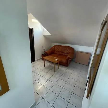 Efor Guest house