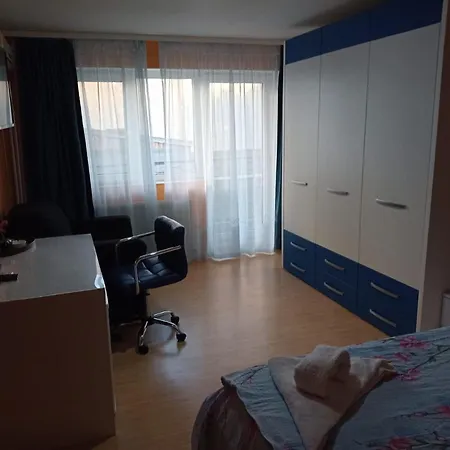 Efor Πανσιόν 3*