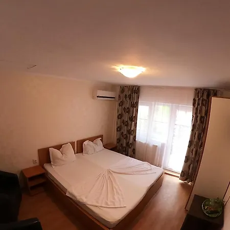 Guest house Efor